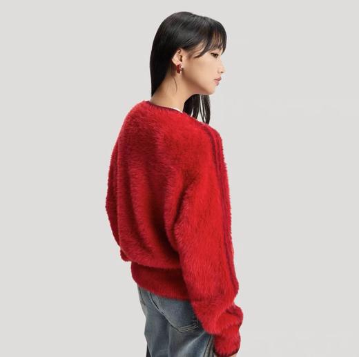 F020135新款仿貂毛时尚慵懒风V领针织毛衣开衫 商品图6