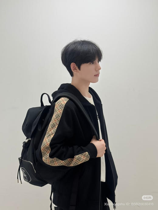 22-5 B家格纹织带袖拉链连帽卫衣 老朱穿M 商品图11