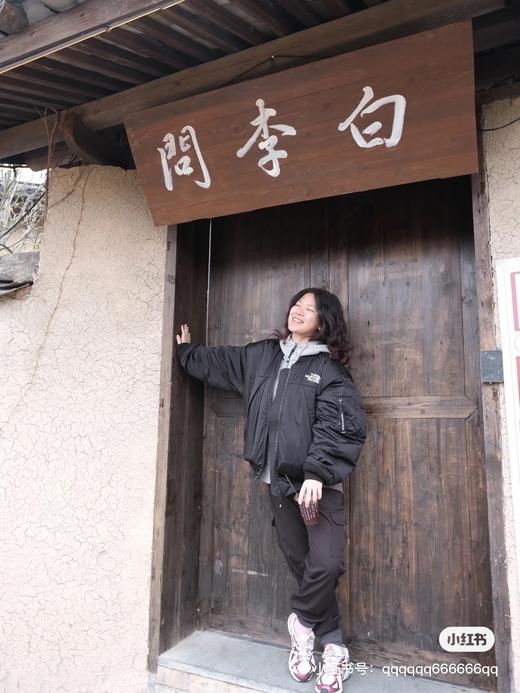 一店d 不退换，Z帅的北羽绒夹克！独家走韩的原单 今天就是给你们争取下的纯纯的福利‼️‼️
韩柜目前在售的假两件二合一可拆卸连帽工装羽绒夹克 太帅了 ！

填充优质80绒 轻盈又保暖 情侣款 
全现 商品图13