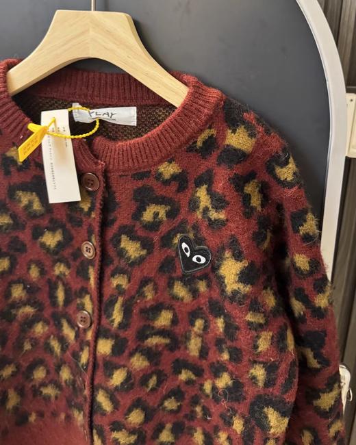 F020132风格复古且野性的豹纹针织开衫毛绒感针织毛衣 商品图9