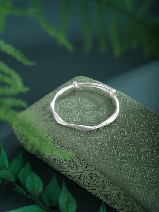 子佩集【萌咪出动】银S9999童镯【TB0620910】儿童猫咪麻花古法2601 商品图5