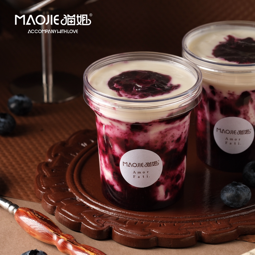 手工蓝莓酱大果粒酸奶
