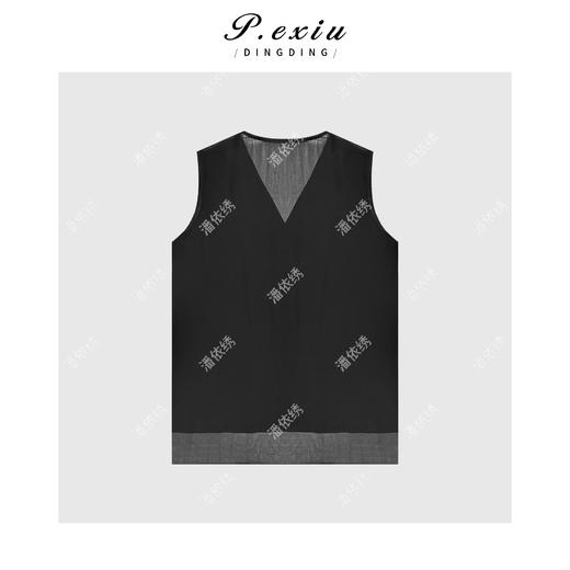 04-3潘依绣丁丁宠粉醋酸拼接人丝薄款光泽感V领无袖马甲Q20097 商品图1