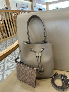 秋冬特惠💰540 蔻驰CBH07 CBH06 经典老花Rowan抽绳单肩斜挎水桶包 子母包