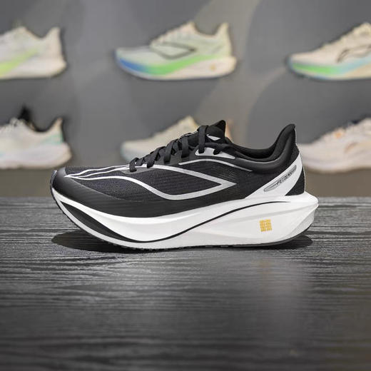 MJ｜李宁飞电5C跑步鞋2025新款男子䨻丝碳板回弹反光轻量跑鞋 ARMV001 商品图0