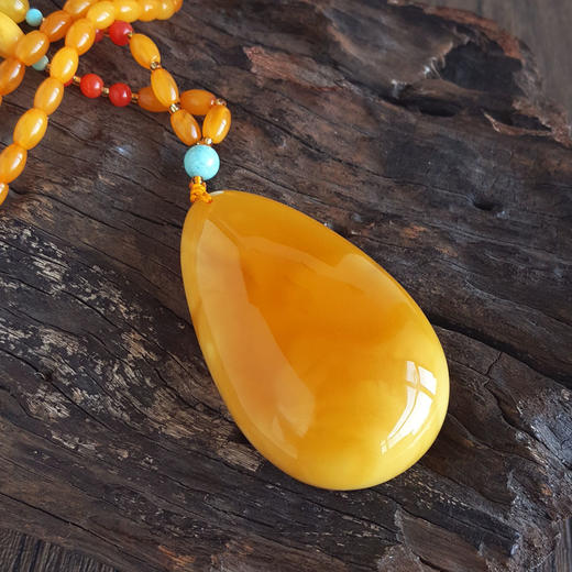 【天然正品】天然无杂裂鸡油黄水滴形蜜蜡吊坠项链61.0*35.8*18.7MM（皆取最大值）130126NJS60 商品图3