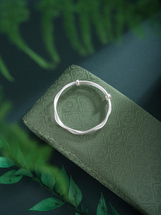 子佩集【萌咪出动】银S9999童镯【TB0620910】儿童猫咪麻花古法2601 商品图4