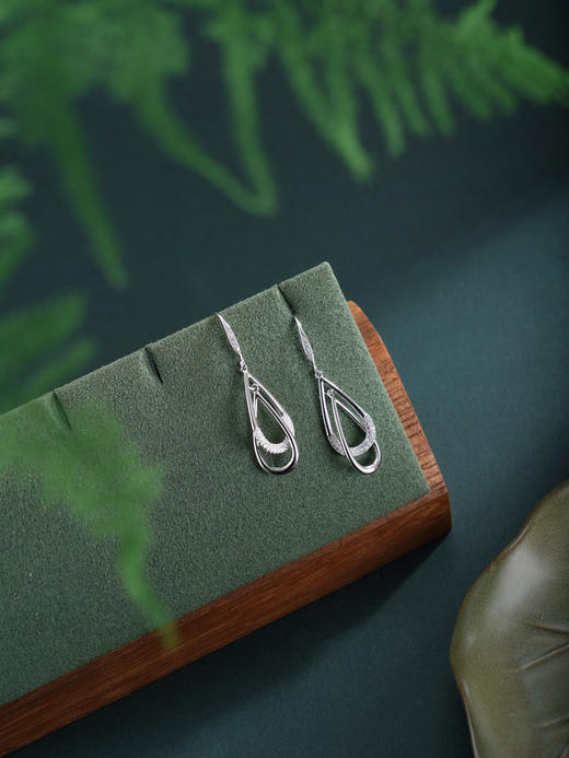 子佩集【佳姿舞韵】银S925耳环【YEH-2445101Q】时尚水滴双层2601 商品图1