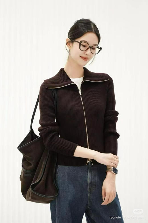 22-3 独家圆正 小禾 半精纺羊毛 栗子红 拉链针织开衫 我穿XL 商品图0