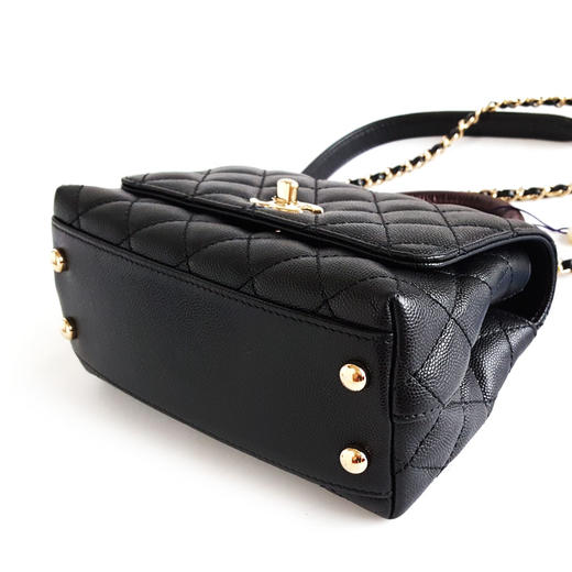 【95新】CHANEL香奈儿AS2215 B05068 94305黑金荔枝红手柄mini coco handle手提单肩包女士280126NJS03 商品图6