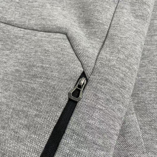 原单正品HH海丽户外salt系列透气弹力运动拉链帽衫

灰色L XL XXL 藏青XL  

网眼复合面料 有一定厚度 口碑非常好的一款  用料 设计都在线 带弹力 上身非常舒适 商品图8