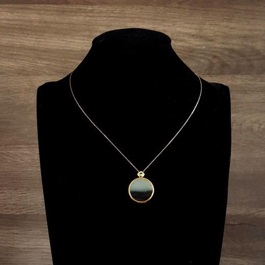 【天然正品】AU750黄金镶天然细腻新疆青花圆形平安无事牌和田玉吊坠项链30.6*25.1*5.1MM（皆取最大值）170126NJS59 商品图8