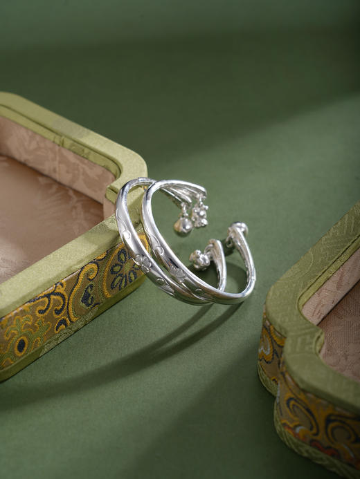 子佩集【幸运萌兔】银S999童镯【YHSZ0145】儿童三叶草吊球兔子2601 商品图6