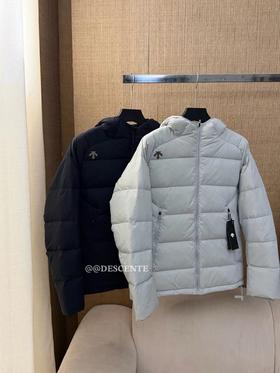 F020212秋冬通勤户外简约设计+连帽羽绒服