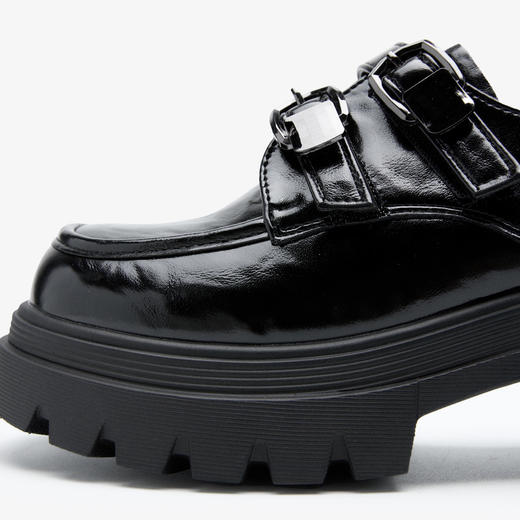 西遇厚底乐福鞋女鞋2026春季新款英伦风小皮鞋金属饰扣厚底JK单鞋V0166232 商品图5