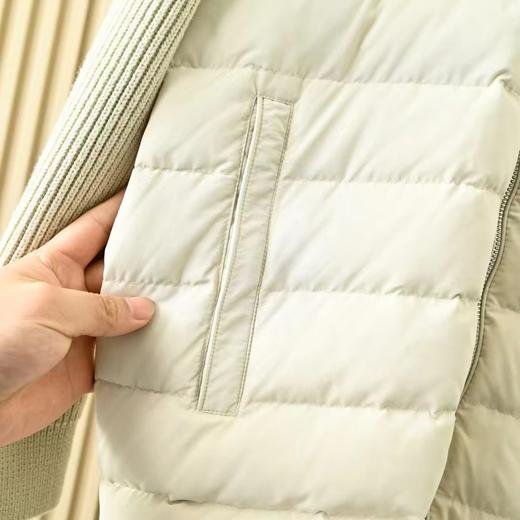 F020230男款针织立领毛衣羽绒拼接连帽羽绒服 商品图14