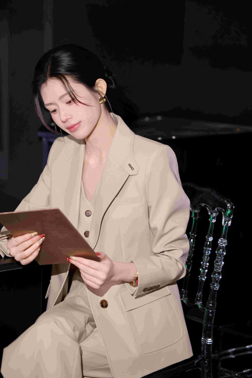 法小曼*子珍杏色西装马甲三件套主持人日常通勤上班 商品图1