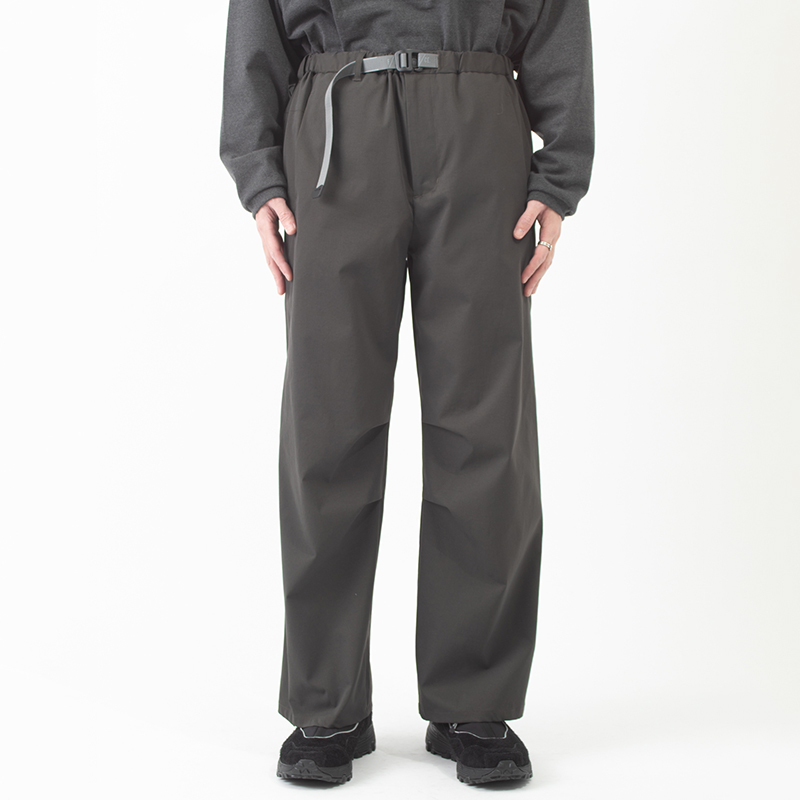 F/CE TECHNICAL STRETCH TROUSERS 机能性阔腿裤