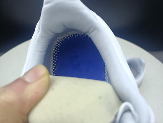 正品 BROOKS布鲁克斯Glycerinmax超级甘油跑鞋减震厚底运动鞋，女款
码数:36-36.5-37.5+38-38.5-39-40 商品图8