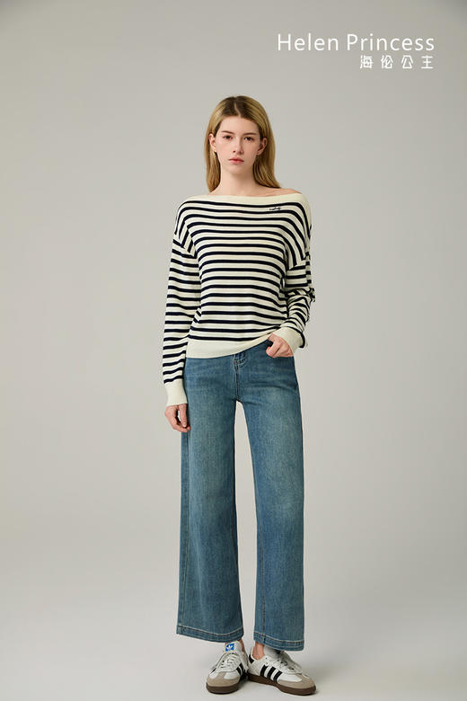 一字领字母刺绣上衣 商品图6