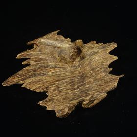 BC.SN1.31-2   金三角九分沉(原料)，33.17g