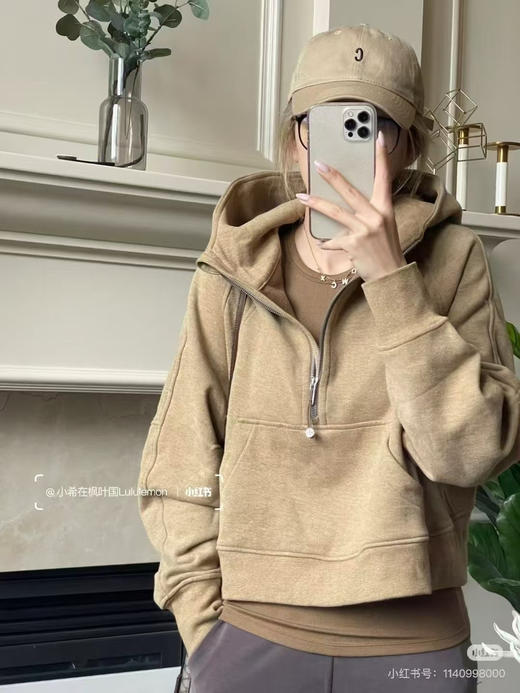 Lululemon scuba 奶茶色 浓浓的大地色系，绝版色，不容易撞衫，高级经典，非常耐看！XS/S（125斤内） 商品图5