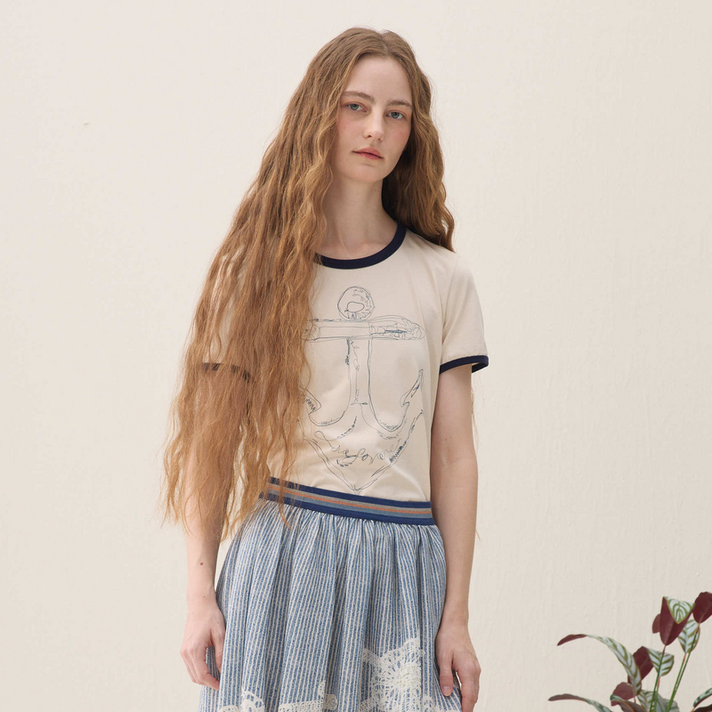 谜底撞色T恤短袖2026春季新品航海风手绘印花藏蓝包边女261MT0263