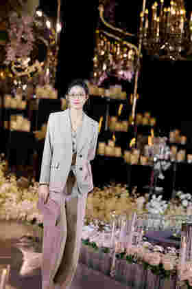 法小曼*子珍杏色西装马甲三件套主持人日常通勤上班