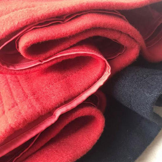 呢料连衣裙。 黑色S。M。 红色。S M L 自己备注颜色号码 商品图6