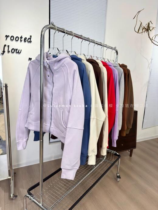 露露乐檬 全拉链连帽卫衣（MT） 商品图1