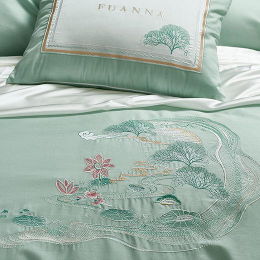 【6楼】富安娜素绣床单四件/国色系列·婉若清风，绿色，牌牌价2680~2980元，活动价999~1099元 商品图3