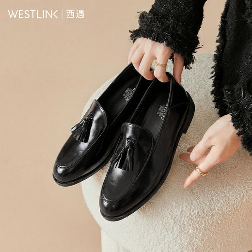 西遇流苏乐福鞋女2026春季新款英伦风小皮鞋软面通勤一脚蹬单鞋子V0166269 商品图3