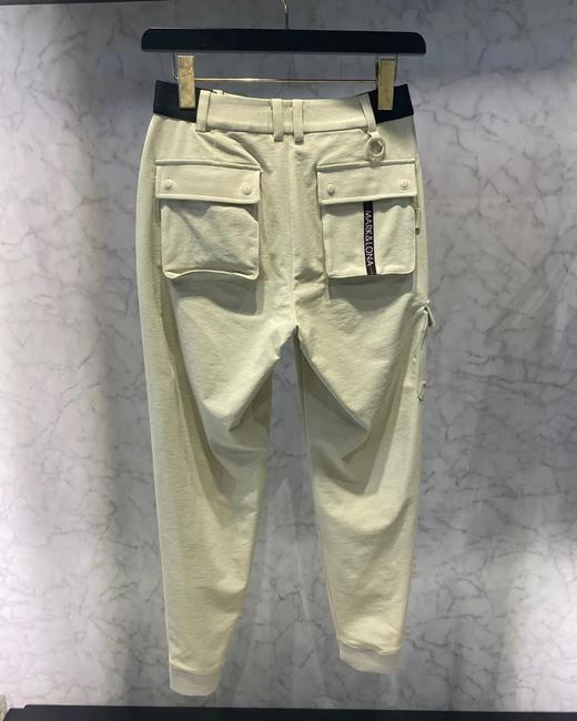 M&L家新款春夏女款多口袋收脚设计长裤来了！直筒收脚裤型，能满足所有人群的需要，怎么搭配都好看！腰部弹力带对身材包容性很大！ 商品图4