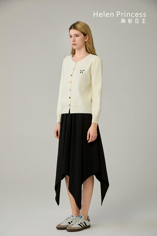 小马彩扣开衫 商品图2