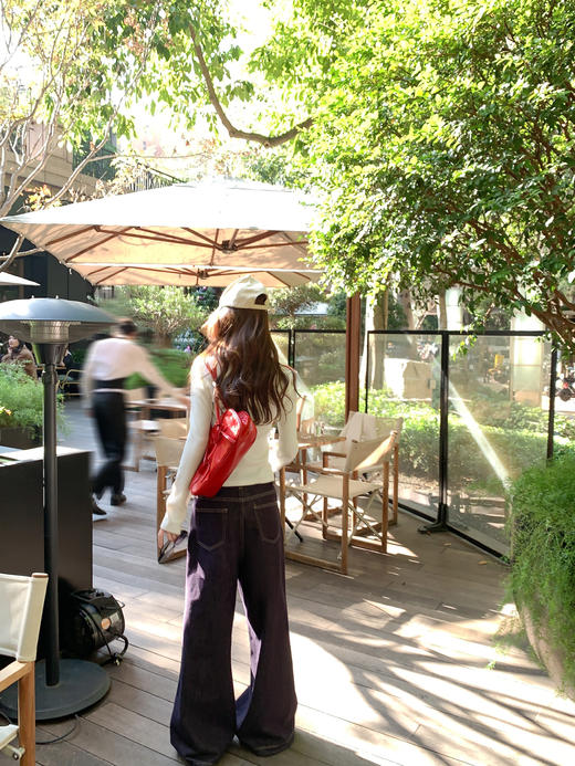 <曾小咸推荐>2.17现货秒杀 ！微信超特价！蕾丝边v领打底衫 日常139.99 立减80 秒杀59.99！！ 商品图5