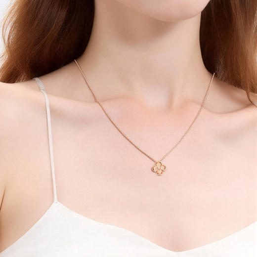 三彩2026新款贝壳四叶草吊坠项链玫瑰金轻奢锆石幸运温柔氛围浪漫 商品图2
