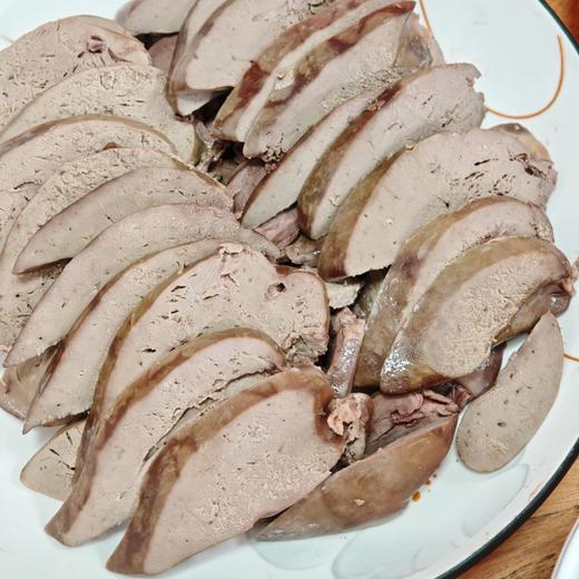 荣昌卤鹅丨地道重庆风味，精选荣昌白鹅，全程草饲，本地散养，传统古法卤制，色泽金黄发亮，五香味浓，耙软适中⭐️顺丰空运 商品图4