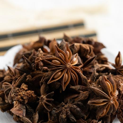 特级香料组合| 山东烟台发货，草果/八角/肉桂皮/花椒，香味浓郁，安全干净，炖肉使用，家庭常必备⭐️顺丰/京东随机发 商品图3