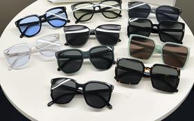 【特价清仓】EYECROXX乘号太阳镜！超精致礼盒装！送人、自用都适合~