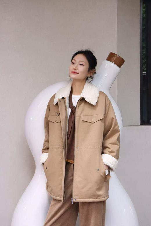 小禾超火洋气巴恩风羊羔毛领全棉斜纹派克棉服 商品图9