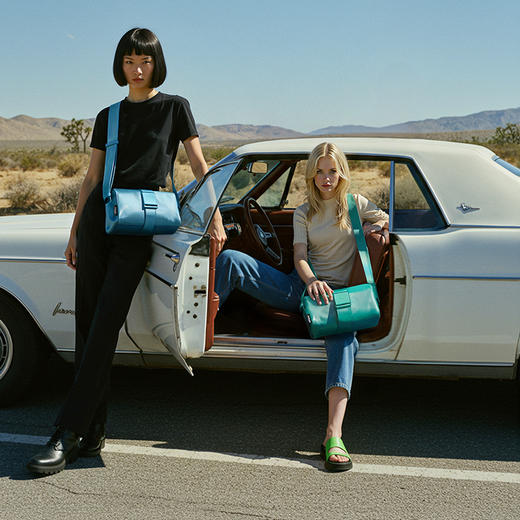 alloy 迷你吐司皮料款旅行单肩斜跨时尚多巴胺包 商品图0