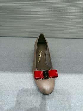 FERRAGAMO 高跟鞋女  0790845-003 .【鞋底有膜，试穿小心】