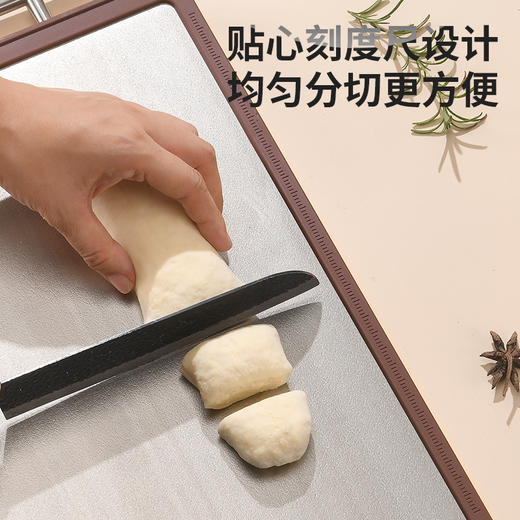 TOSC特可双面菜板 | 99.9%纯钛面层、抗菌率>99%、乌檀木底材、0漆0蜡、双面设计实现生熟分离、耐砍耐剁不留痕【HZ】 商品图5