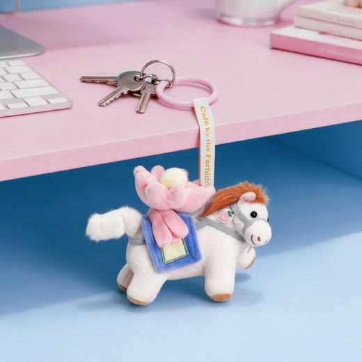 角楼咖啡绒马吉祥绒毛磁吸挂饰 商品图3