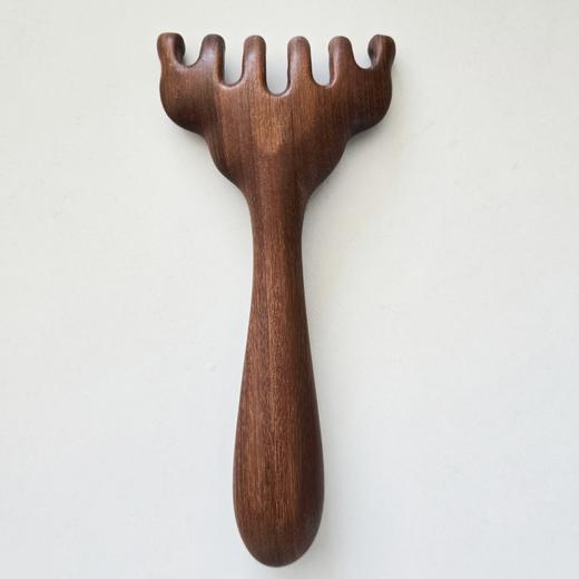 极客定制经络梳/鹿角按摩梳/金丝檀两指按摩梳丨纯手工打磨，每一把都很有特点，各不相同⭐️顺丰快递 商品图4