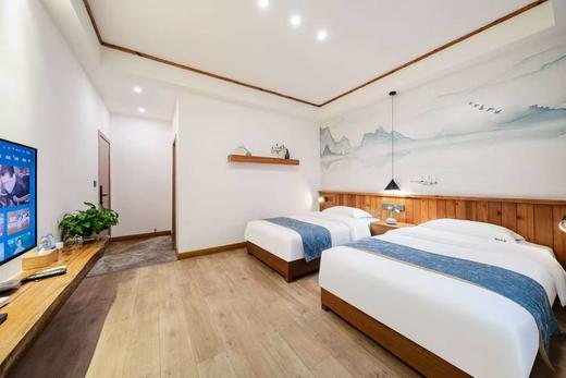 【觅趣619号院·青城山】7房包院，青城前山，独立KTV室，机麻，庭院，临溪，qc 商品图14