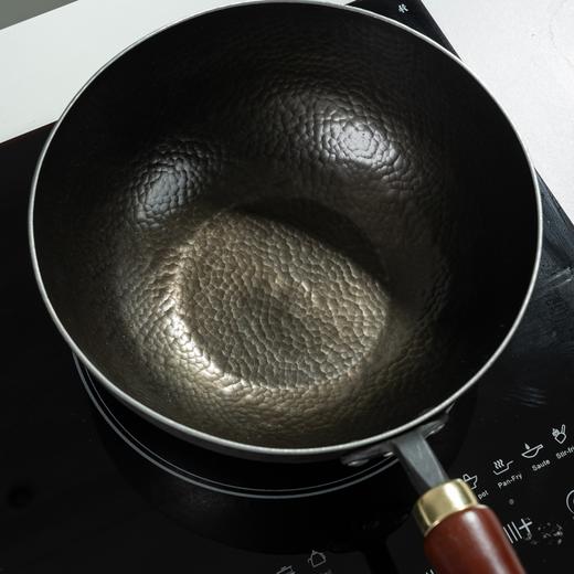 章丘非遗铁锅| 联合章丘老手艺人，从选材到锻造，18遍火候，12道工序，每一道都凝聚着匠人的智慧与心血，三款规格，随心选，32寸、30寸、26寸、24寸，不送铁勺和锅铲！！顺丰快递 商品图1
