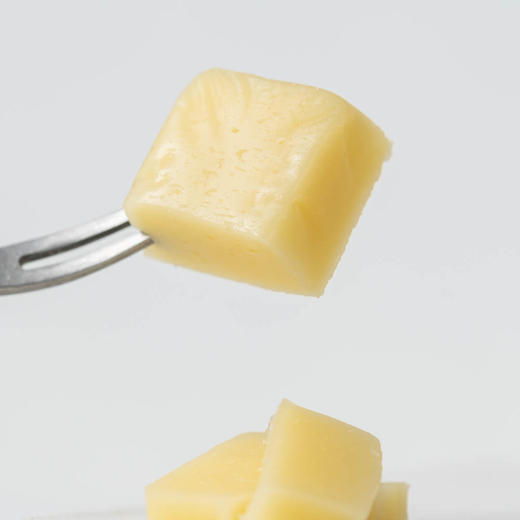荷兰进口有机干酪/奶酪碎丨传统奶酪工艺，纯原制干酪，草饲奶源，干酪15g/块，奶酪碎150g/包，⭐️顺丰冷链 商品图1