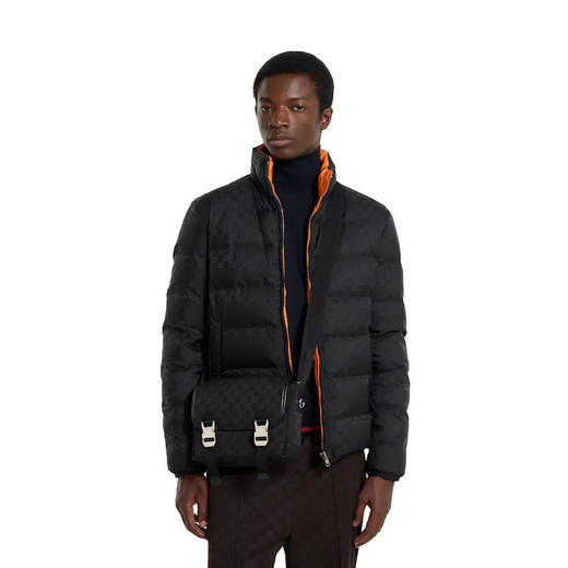 GUCCI 古驰 男士GG帆布小号斜挎单肩包 黑色 854745 FAE8V 1000 商品图5