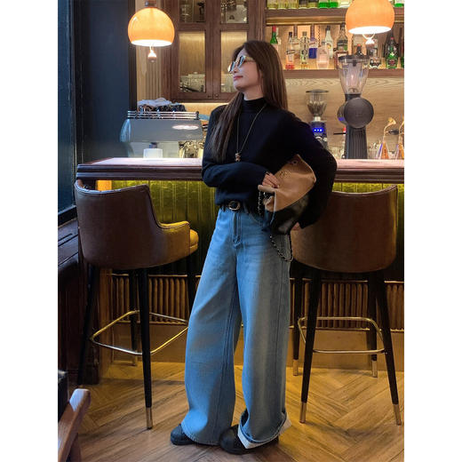 <曾小咸推荐>2.20 现货秒杀 ！微信超特价！韩系复古直筒加绒牛仔裤 日常229.99 立减130 秒杀99.99！！外套 秒杀199.99 商品图3